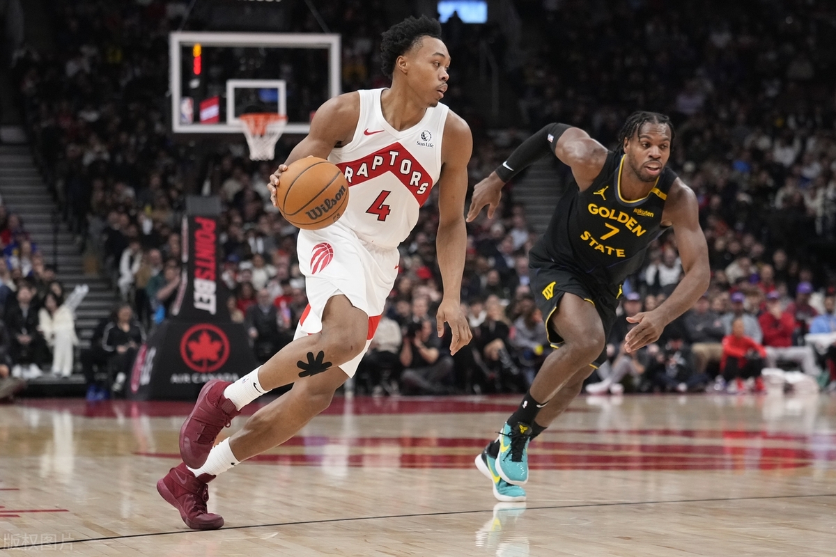 猛龙主场逆转勇士，保持不败